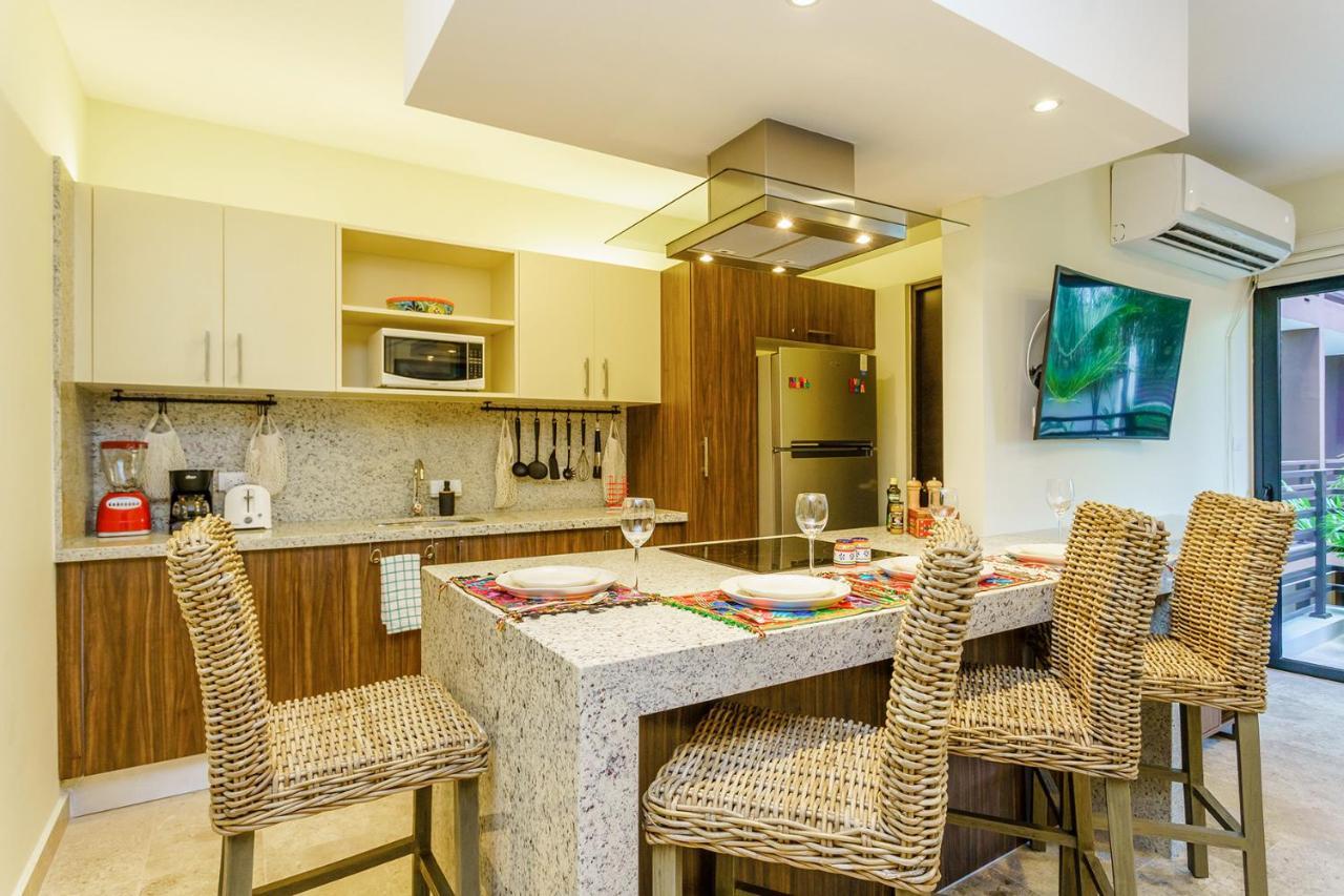 Luxurious Arenis Condo Living By Stella Rentals 신데 델 카르멘 외부 사진