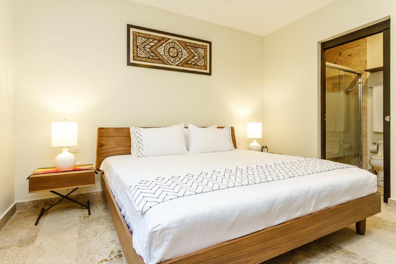 Luxurious Arenis Condo Living By Stella Rentals 신데 델 카르멘 외부 사진